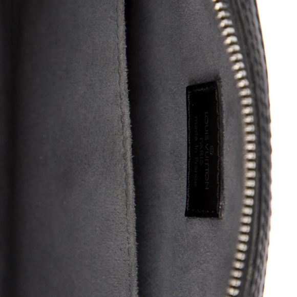 LOUIS VUITTON Jasmin in Black - Picture 4 of 17